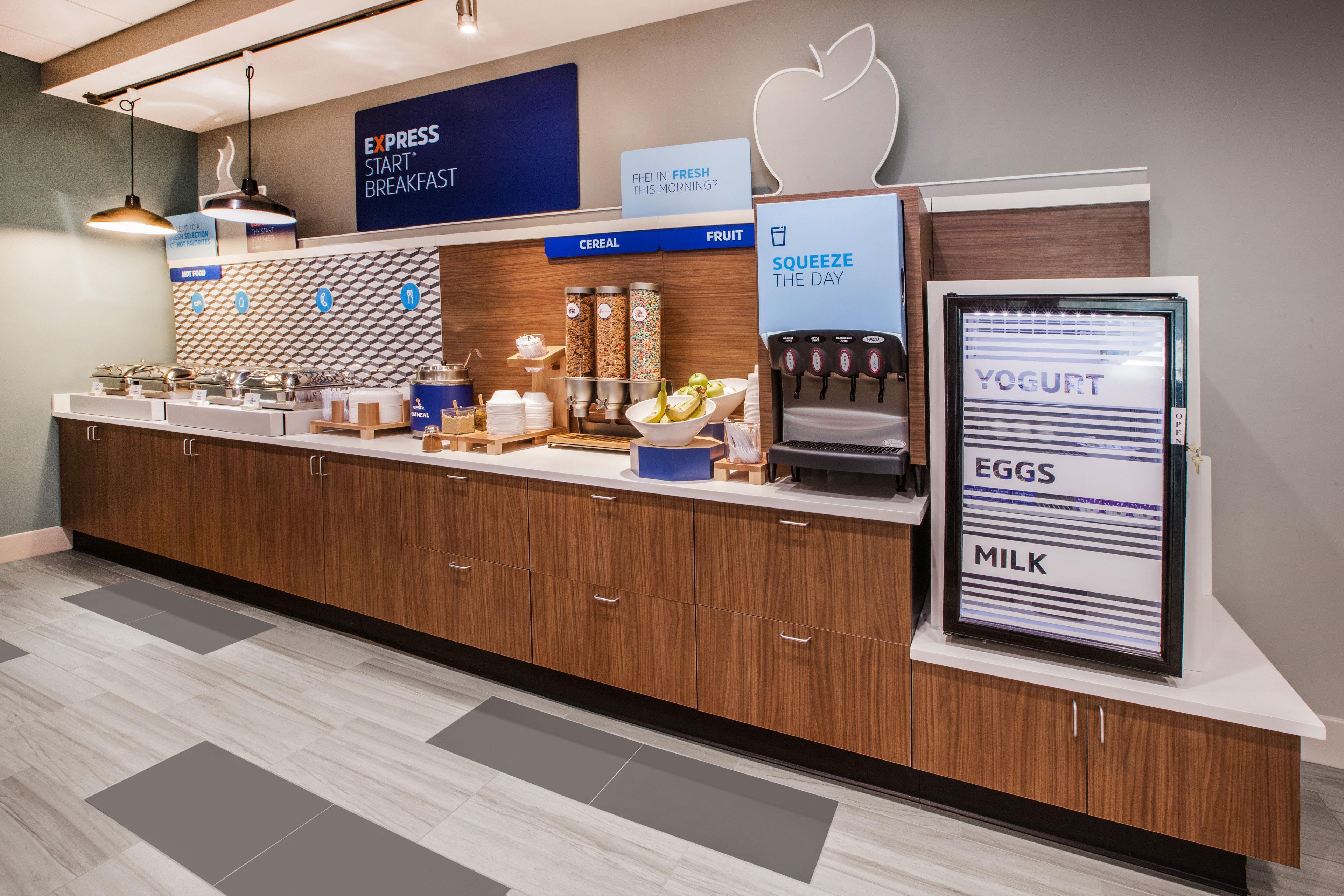 Holiday Inn Express & Suites Allen Park By Ihg Bagian luar foto