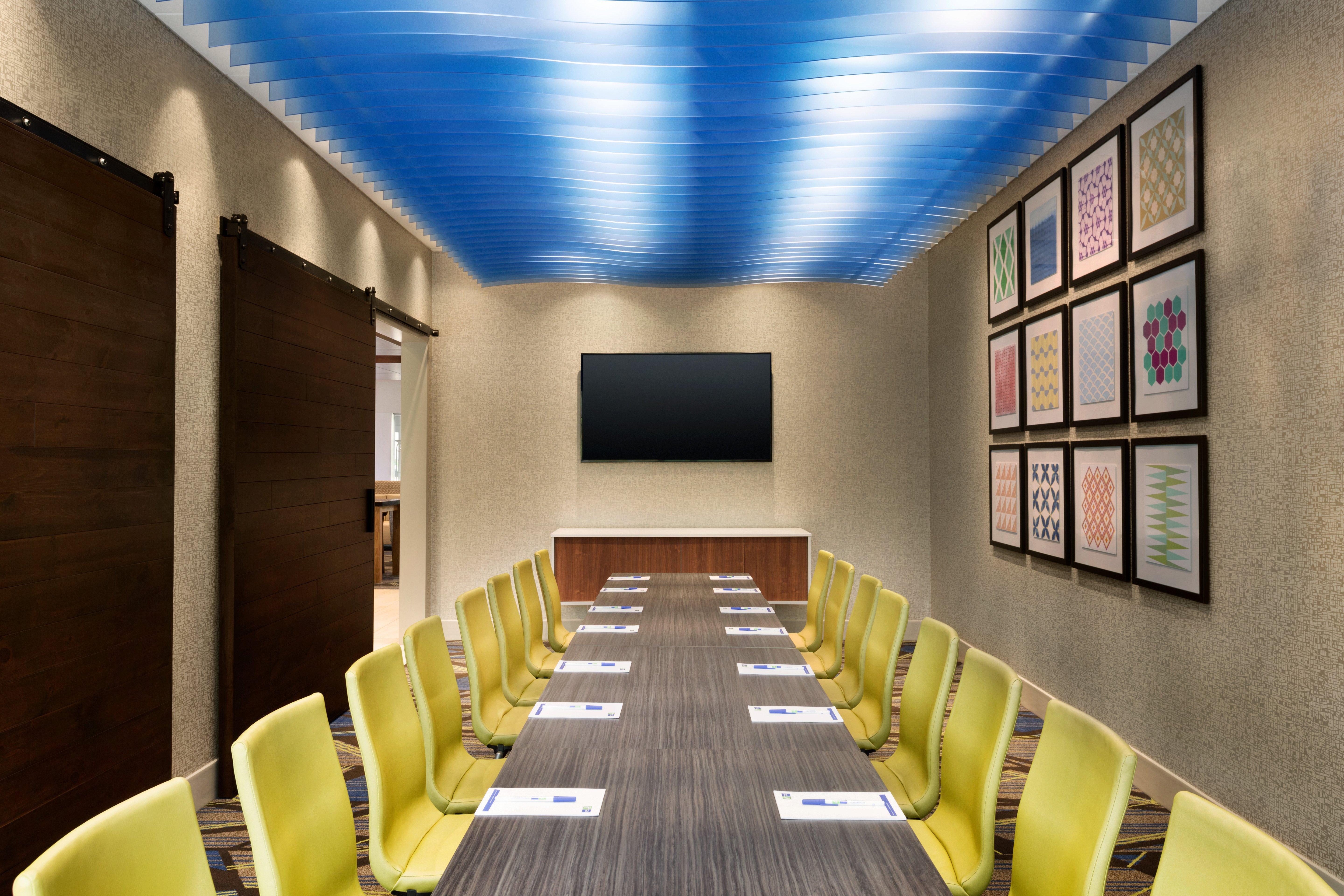 Holiday Inn Express & Suites Allen Park By Ihg Bagian luar foto