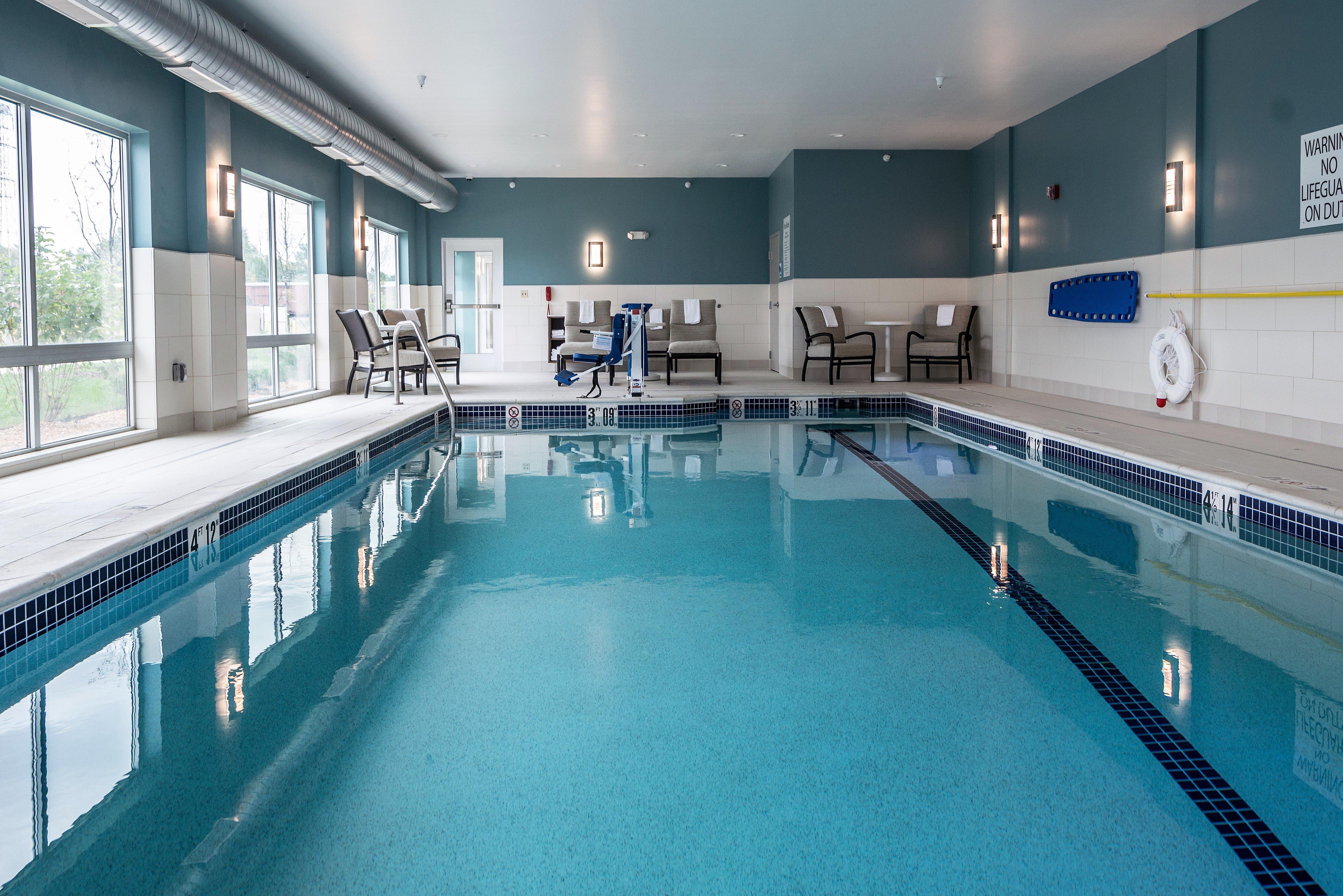 Holiday Inn Express & Suites Allen Park By Ihg Bagian luar foto